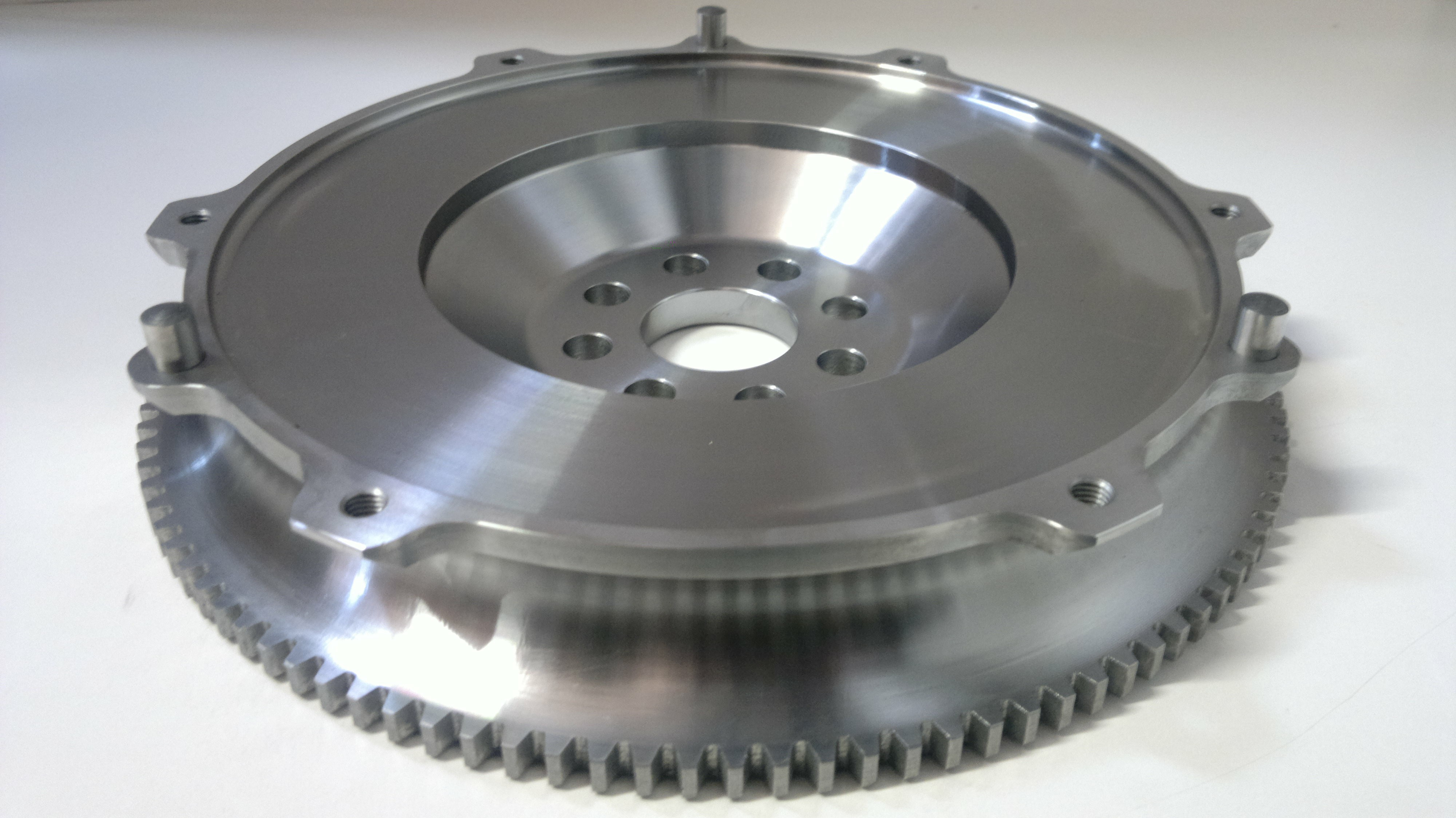 Volante de motor TTV aligerado para BMW M50B25 y M52B25 embrague estándarArray