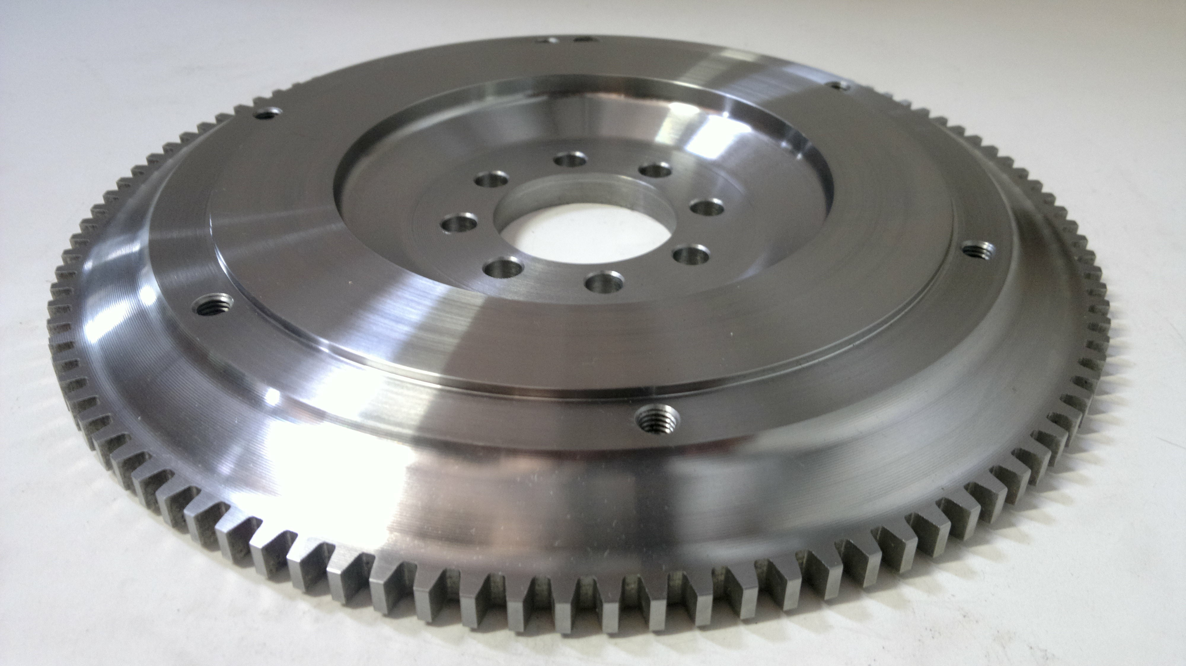 Volante de inércia TTV aligeirado para embraiagem Alfa Romeo 101 e 105 184mmArray