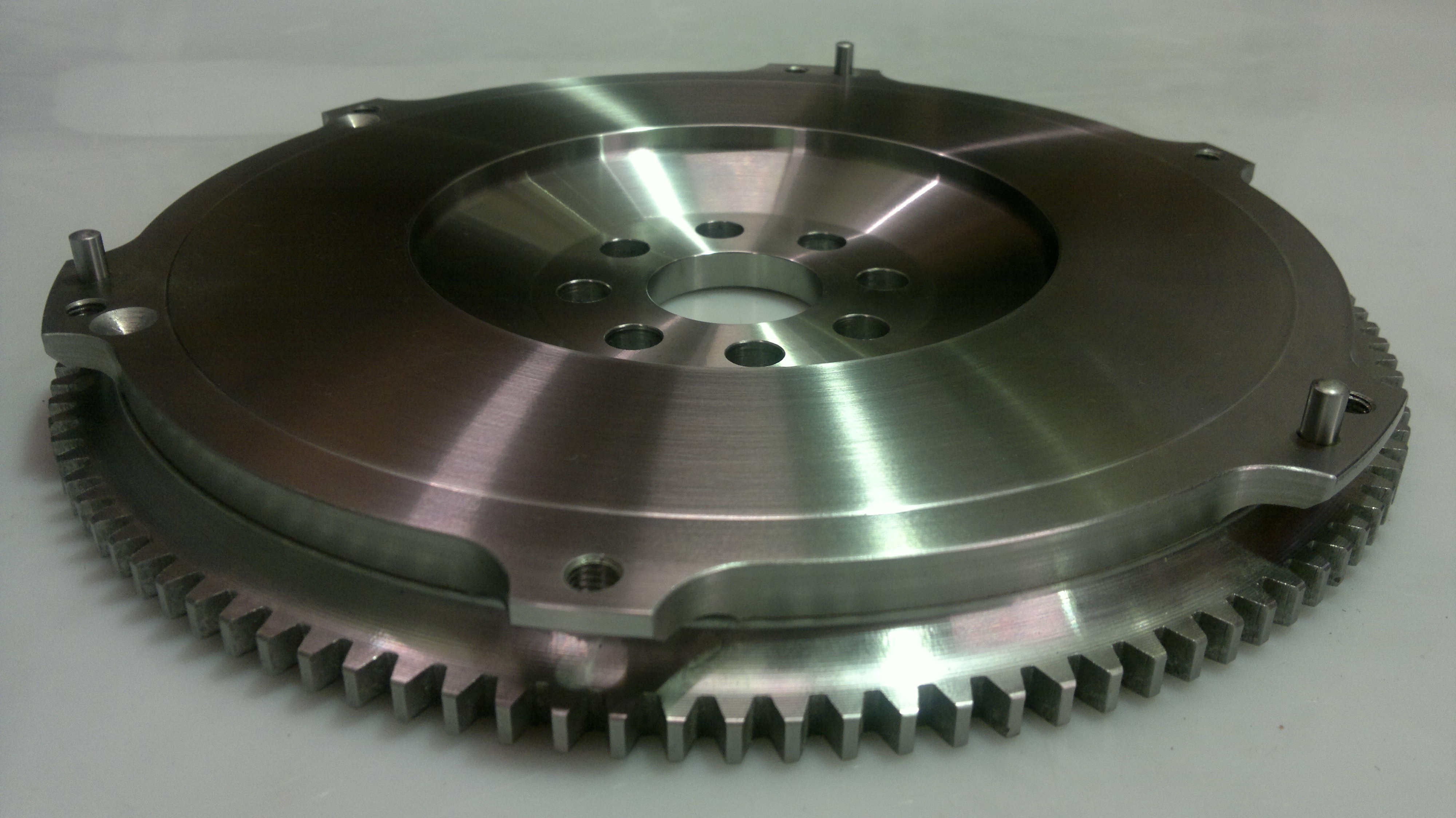 Volante de motor TTV aligerado para BMW M5 E34 S38B36 embrague estándarArray