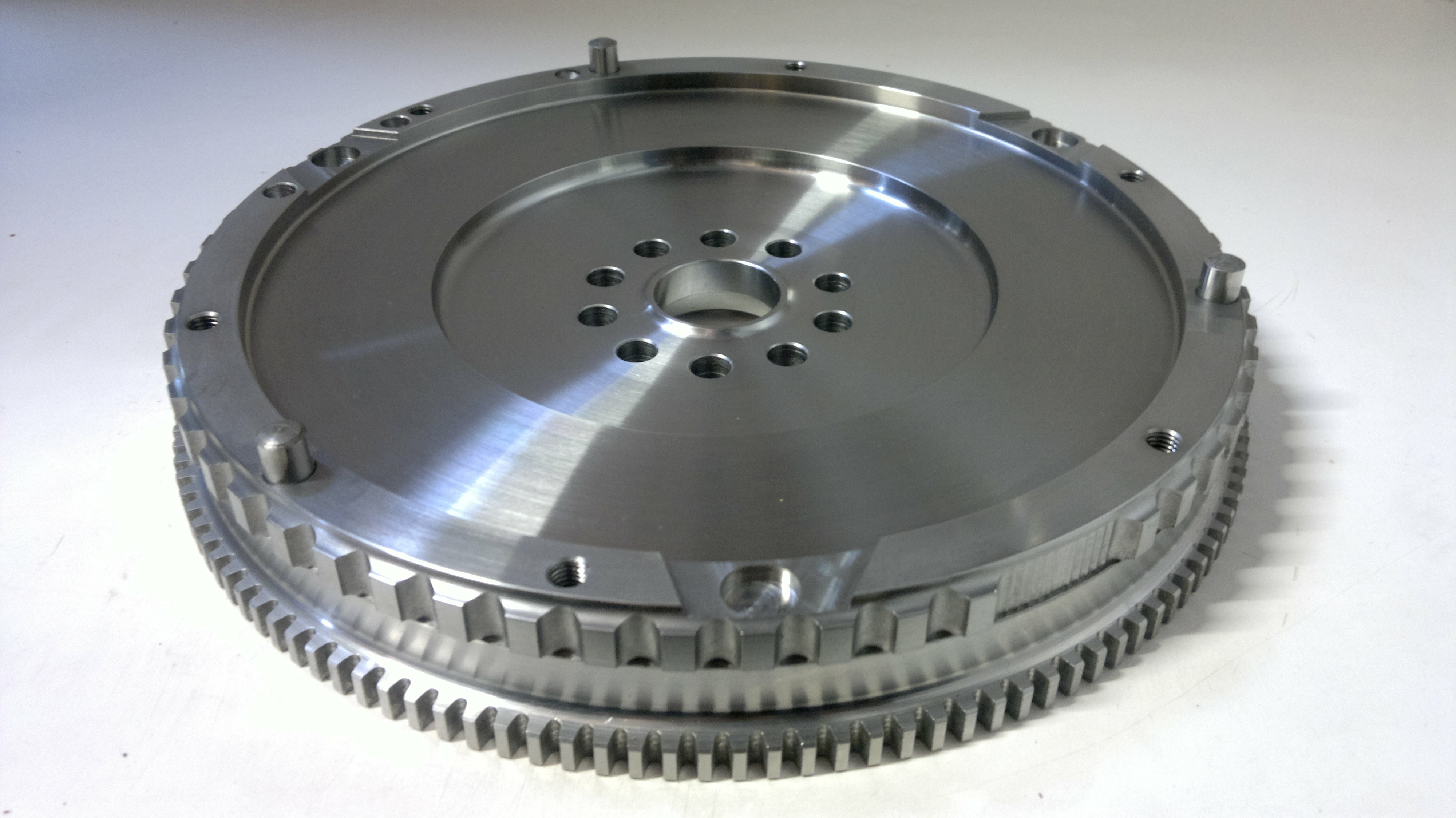 Volante de motor TTV aligerado para Audi 4.2 32V V8 embrague de S4 B5 y caja 01E sin distanciadorArray