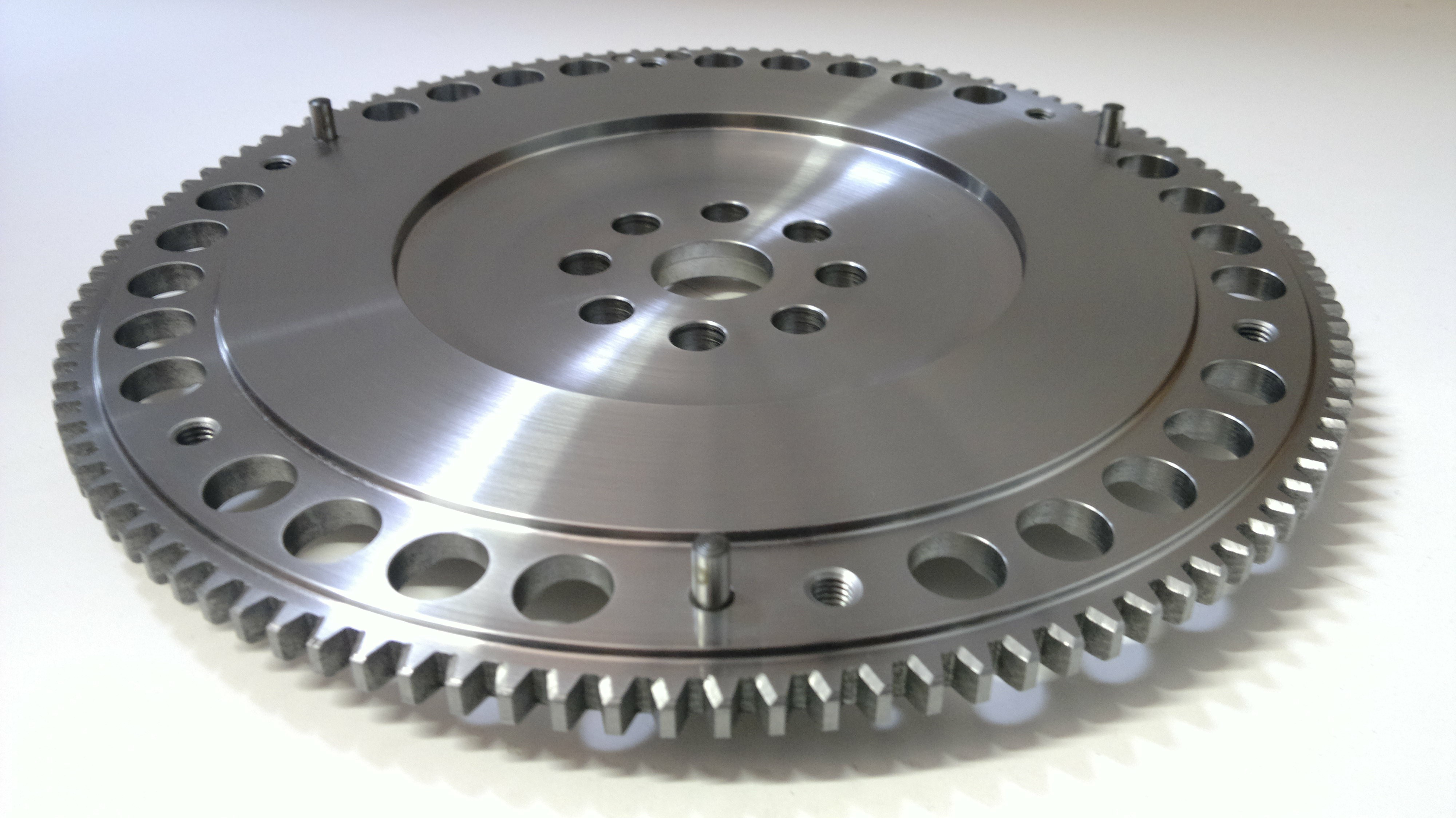 Volante de motor TTV aligerado para Honda K20 2.0 embrague estándarArray