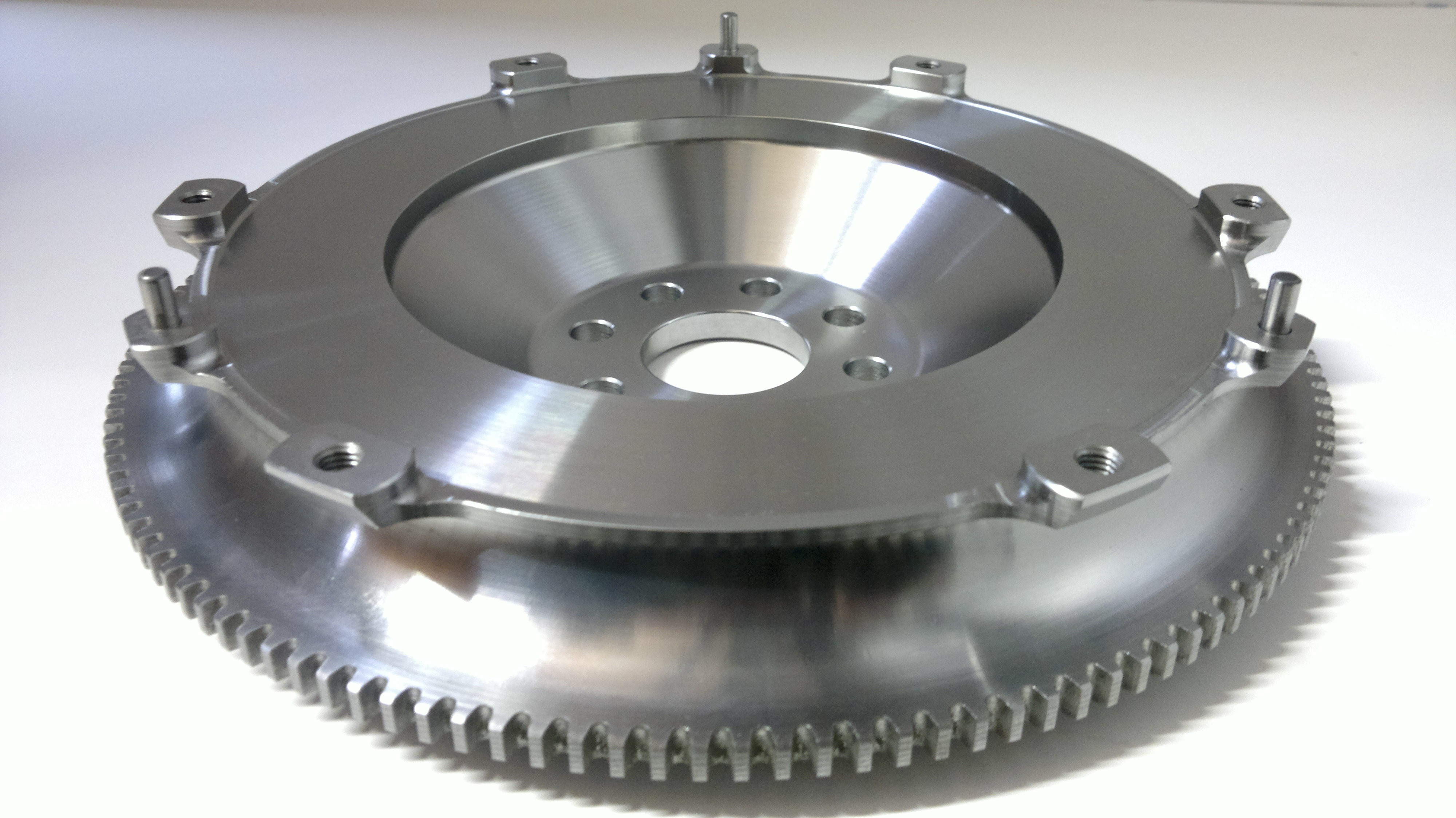 Volante de motor TTV aligerado para Ford ST220 V6 embrague estándarArray