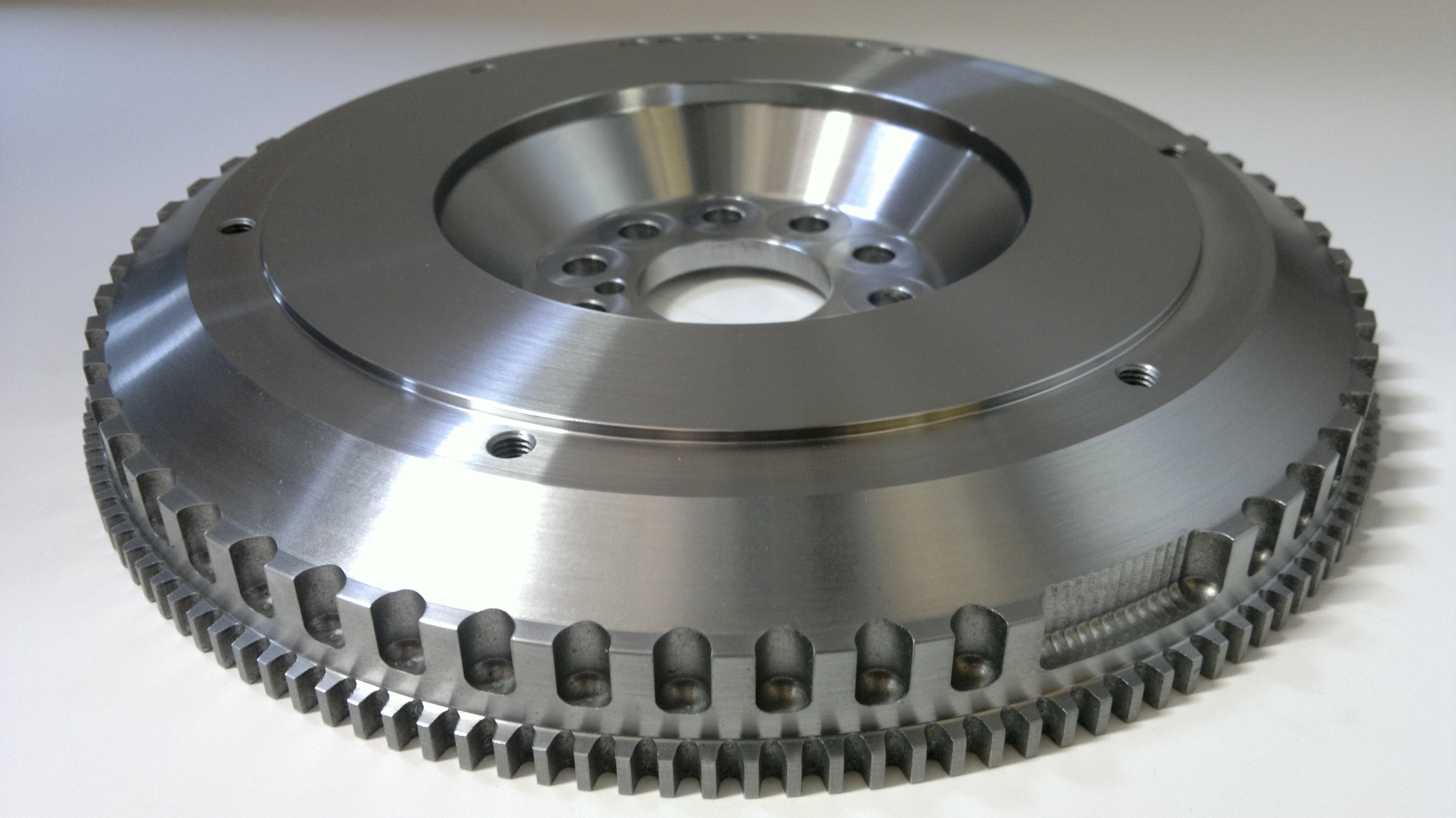 Volante de inércia TTV aligeirado para embraiagem do Ford Focus RS II Embraiagem reforçada de 215 mmArray