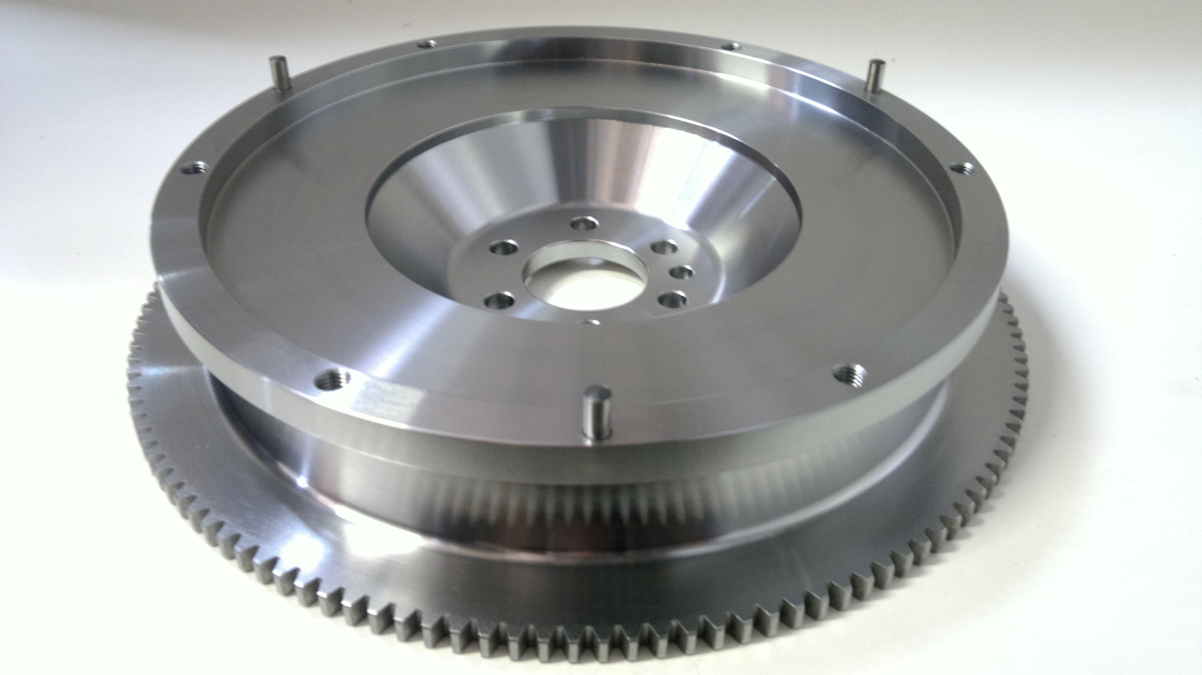 Volante de motor TTV aligerado para Citroen DS3 1.6 6 marchas embrague estándarArray