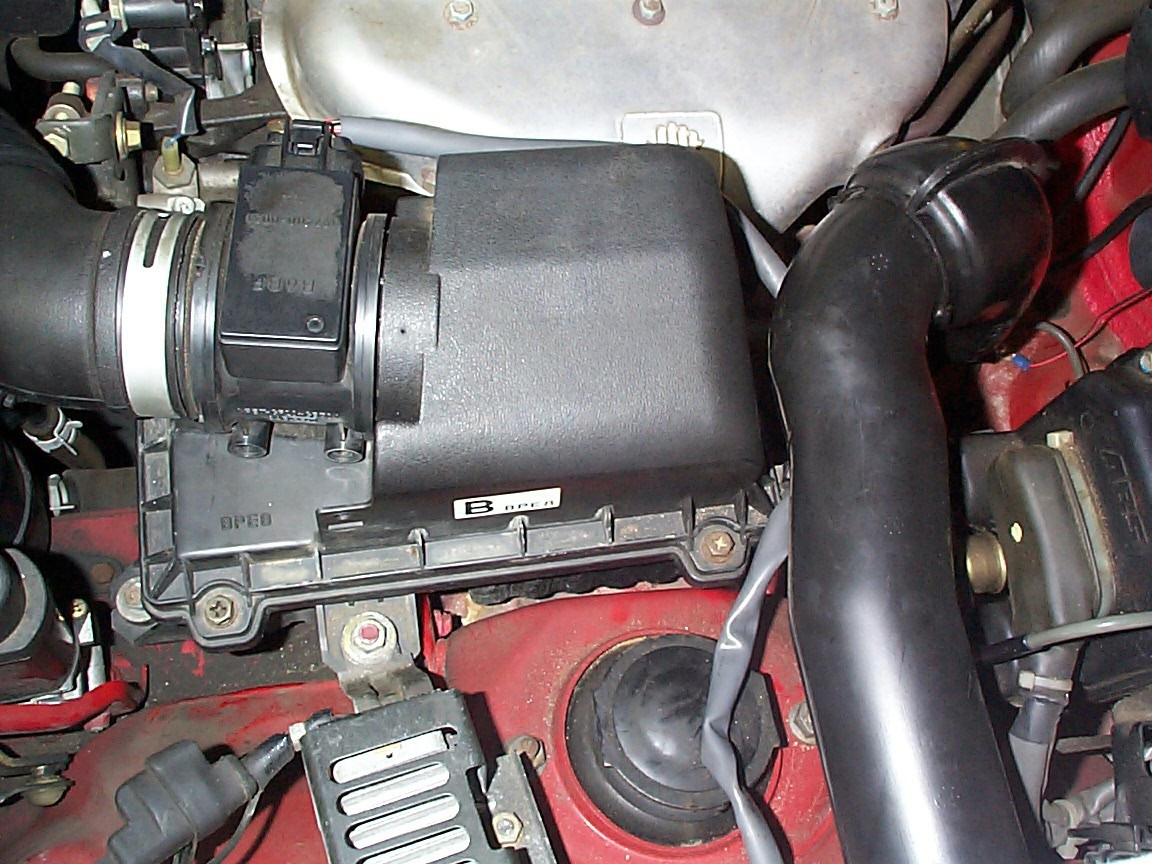 Kit admisión directa PIPERCROSS Mazda MX5 Mk1 1.8 16v 08/93-11/94 con caja contra calorArray
