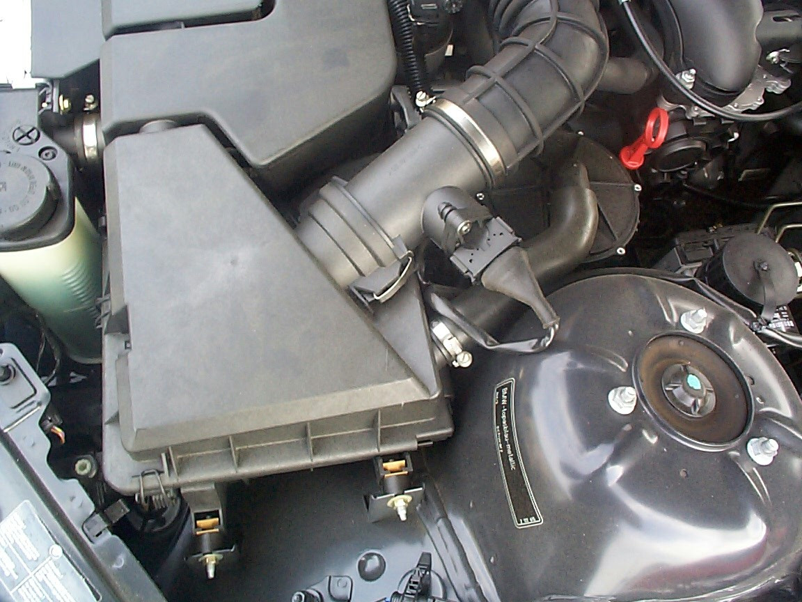 Kit de admissão direta PIPERCROSS para BMW Z3 1.9 16v 140hp 03/96 - 04/99Array