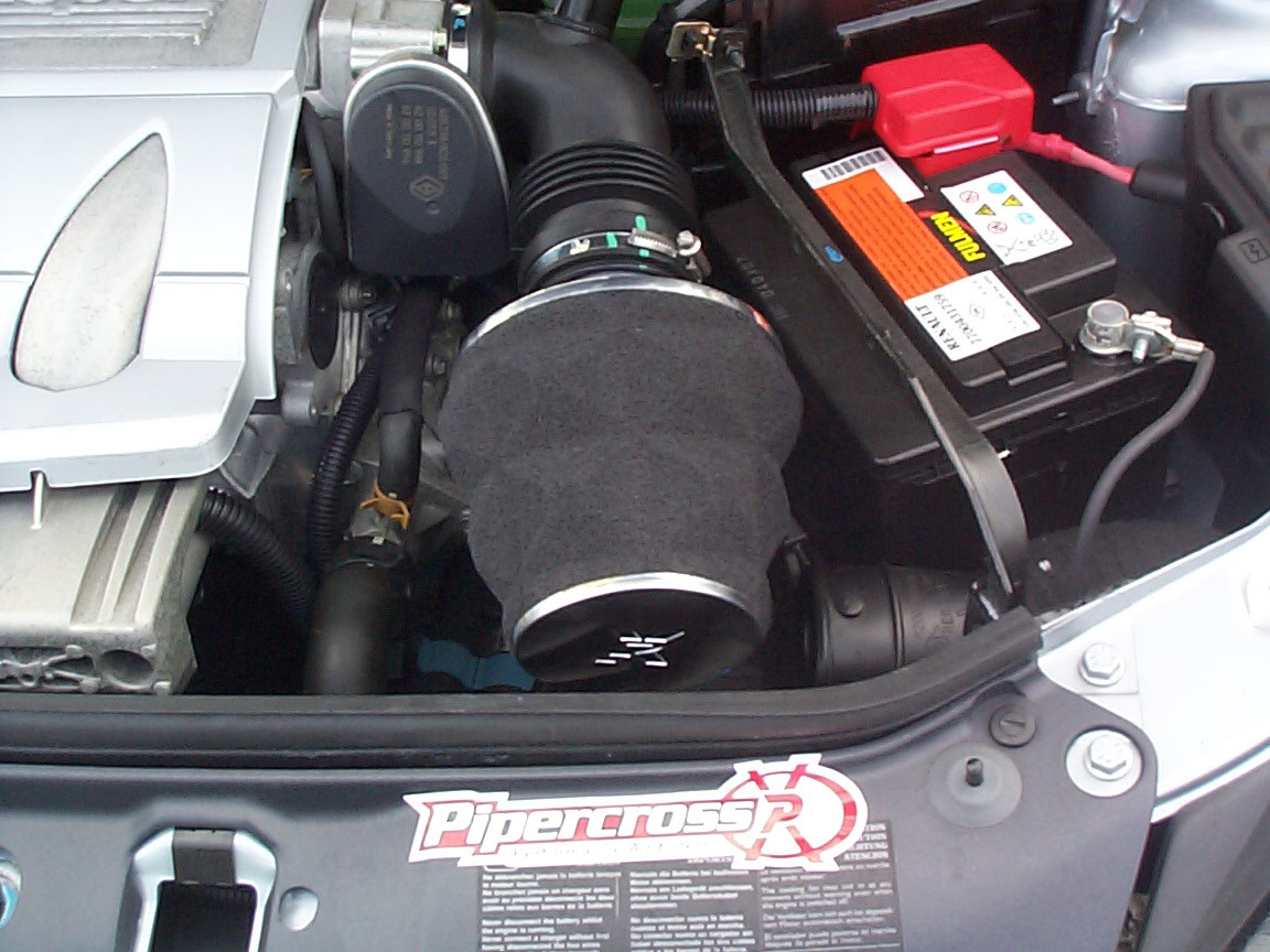 Kit de admissão direta PIPERCROSS para Renault Clio Mk2 2.0 16v 172 07/01 - 01/04 fase 2Array