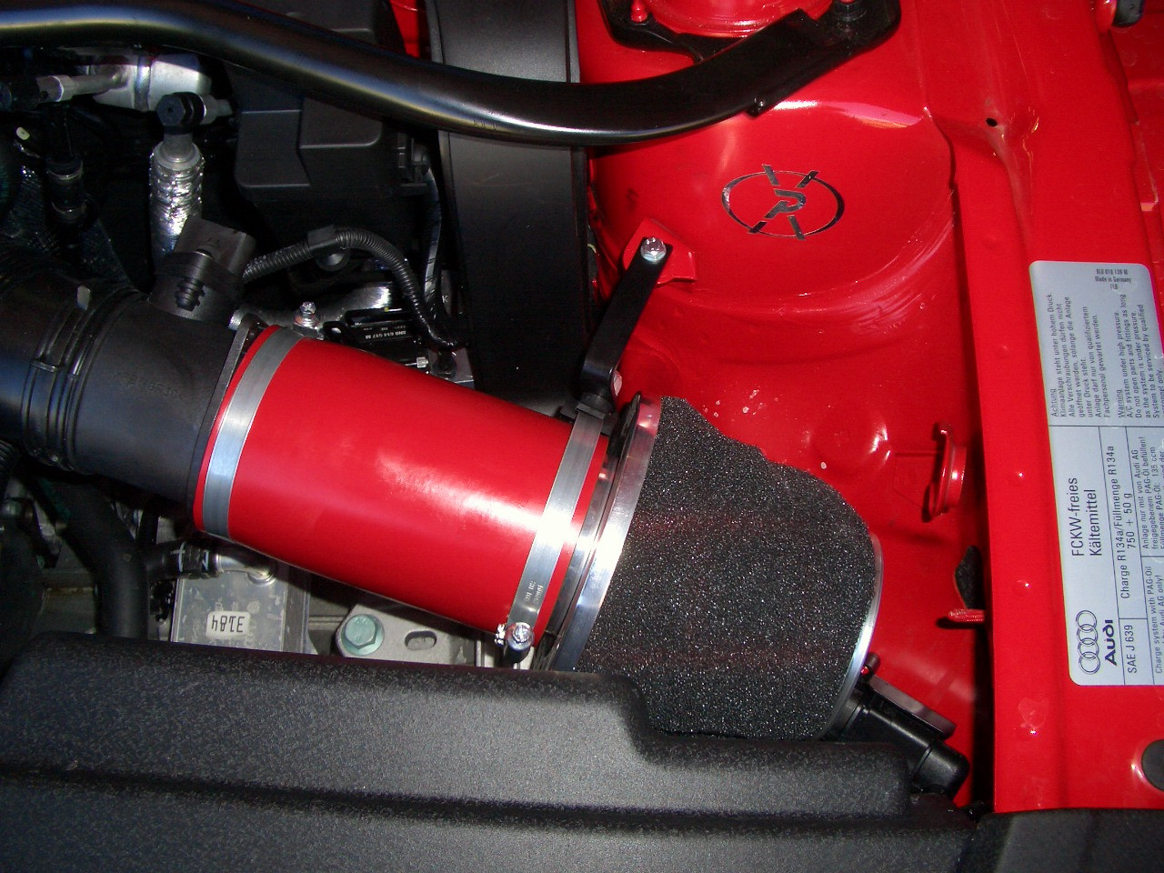 Kit de admissão direta PIPERCROSS para Audi TT Mk 1 3.2 V6 04/03 - 08/06Array