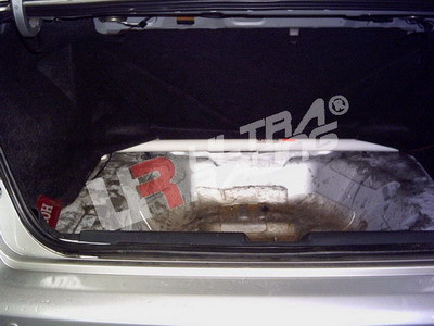 Barra de puntal superior trasera Honda Civic 01-05 2/4DArray
