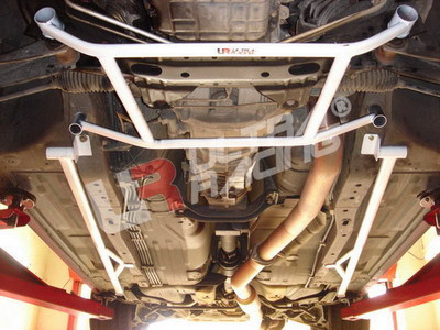 Refuerzo en H/barra de cuadro delantero Nissan S15 99-02  2x3 puntosArray