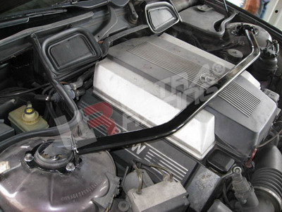Travesaño superior delantero BMW Serie 7 E38 730/740Array
