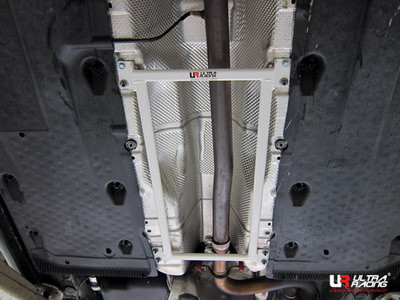 Ligação inferior lateral e traseira mediana VW Golf 5/6 GTI/Jetta 05-10/SciroccoArray