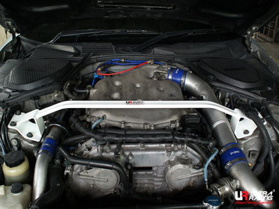 Barra de suporte superior dianteira Nissan 350Z 02-08 2 pontosArray