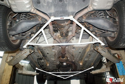 Ligação inferior lateral e traseira mediana Mercedes SLK 200 04-11 2.0 4 pontosArray