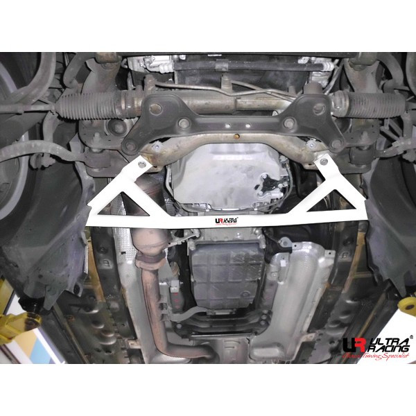 Reforço do quadro dianteiro H/bar Mercedes CLS 3.0 W218 11+ 4 pontosArray