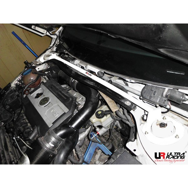 Barra de puntal superior delantera VW Golf 6 1.4TSI/ Golf RArray