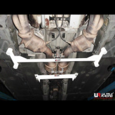 Refuerzo en H/barra de cuadro delantero Maserati Quattro Porte 4.2 04+ 4 puntos