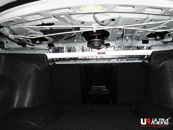 Barra de suporte superior traseira Honda Accord 08+ 2.0/2.4 2 pontosArray