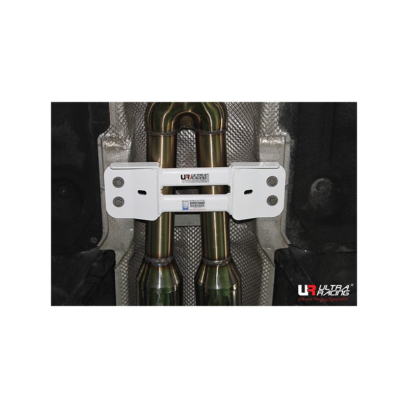 Refuerzo inferior central 2 pts BMW M3 E92 07-13Array