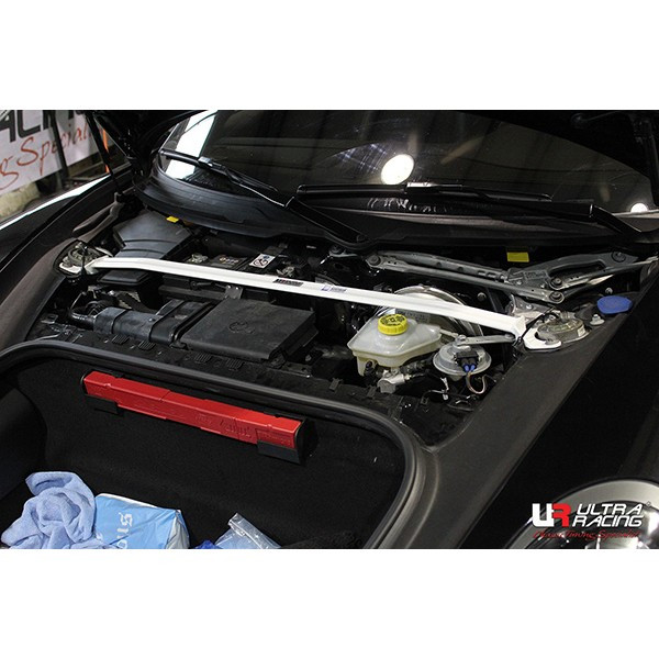 Barra de puntal superior delantera Porsche 911 991 4S 14+ 2 puntosArray