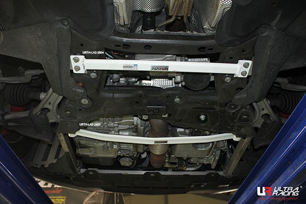 Barra de conexión inferior delantera Mercedes A250 / AMG 13+ W176 2 puntosArray