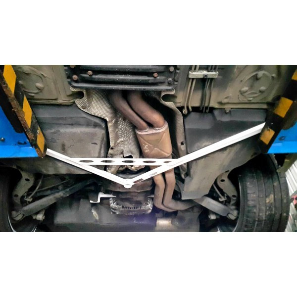 Reforço inferior traseiro 3 peças BMW Série 3 E46 M3 3.2 01-06Array