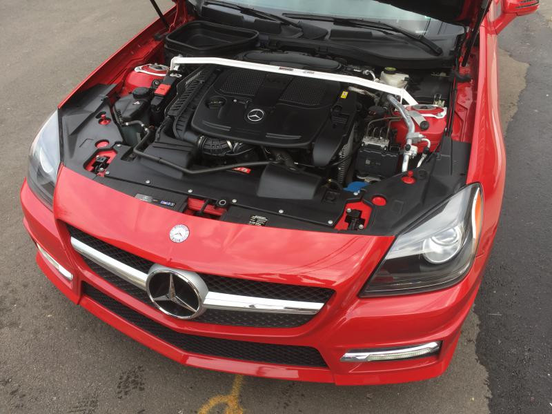 Barra de puntal superior delantera Mercedes SLK R172 11+ 2 puntosArray