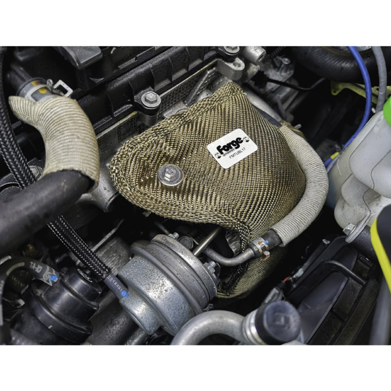 Manta de isolamento do turbo Forge para Suzuki Swift ZC33S (não híbrido)Array