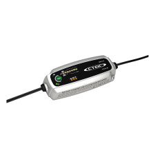 Cargador de goteo compacto para baterías pequeñas