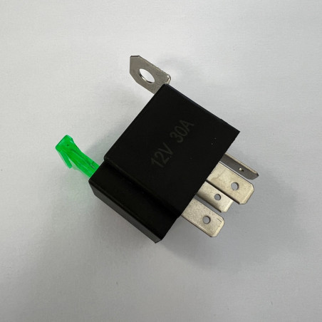 Relé 30 Amperios 12V Fusible 4 Patas