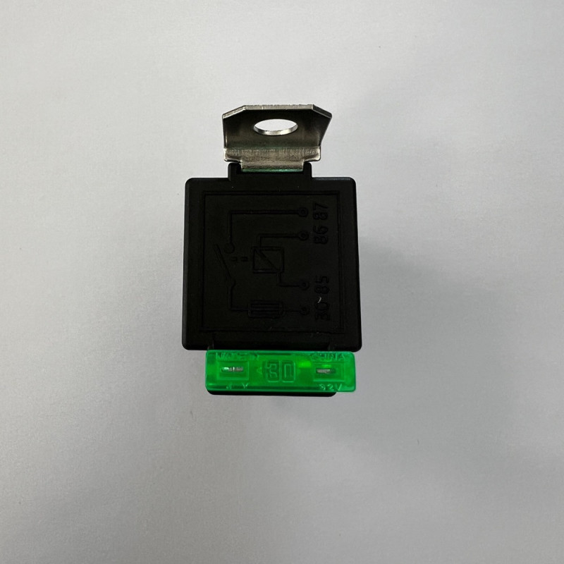 Relé 30 Amperios 12V Fusible 4 PatasArray