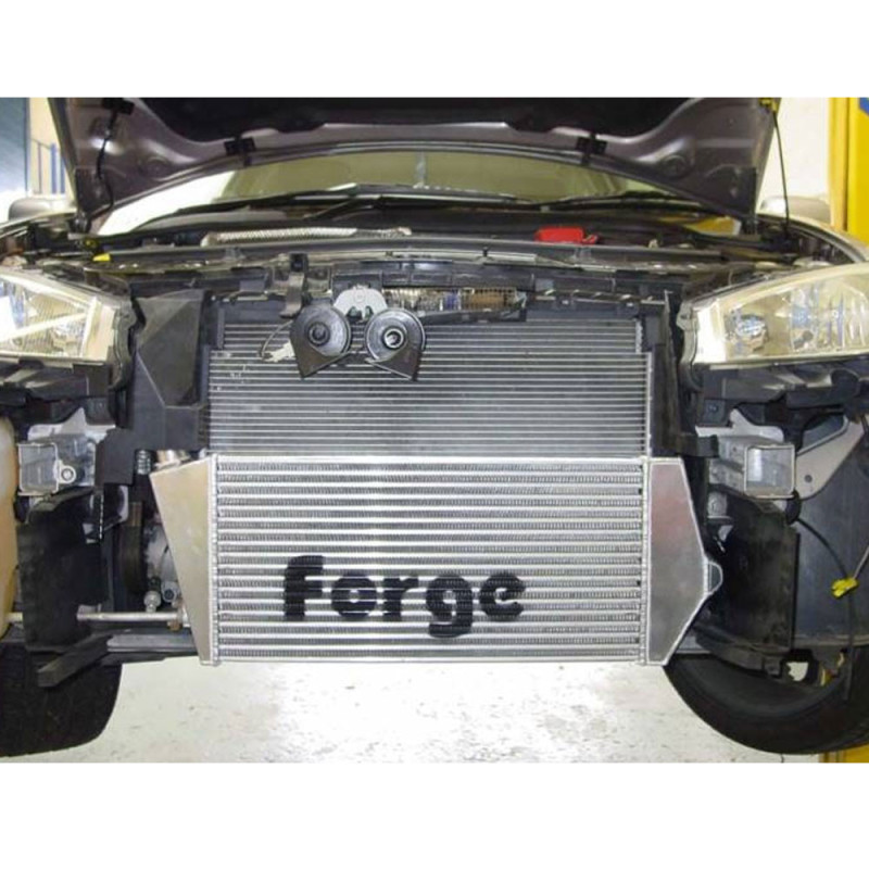 Intercooler Forge Renault Megane 225ch montagem frontalArray
