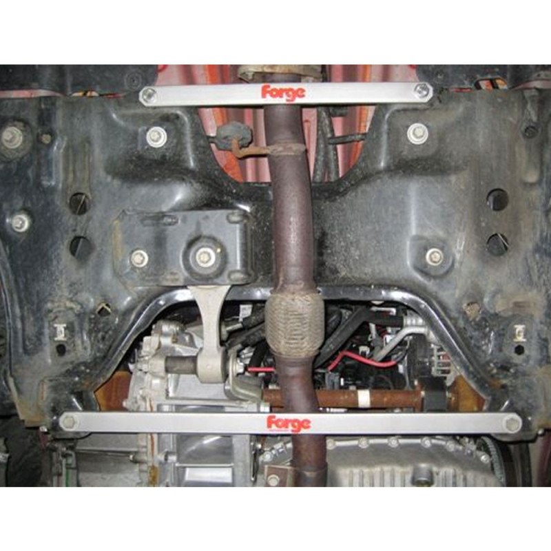 Barra de refuerzo de torreta inferior Forge Fiat Grande Punto / Alfa Romeo MitoArray