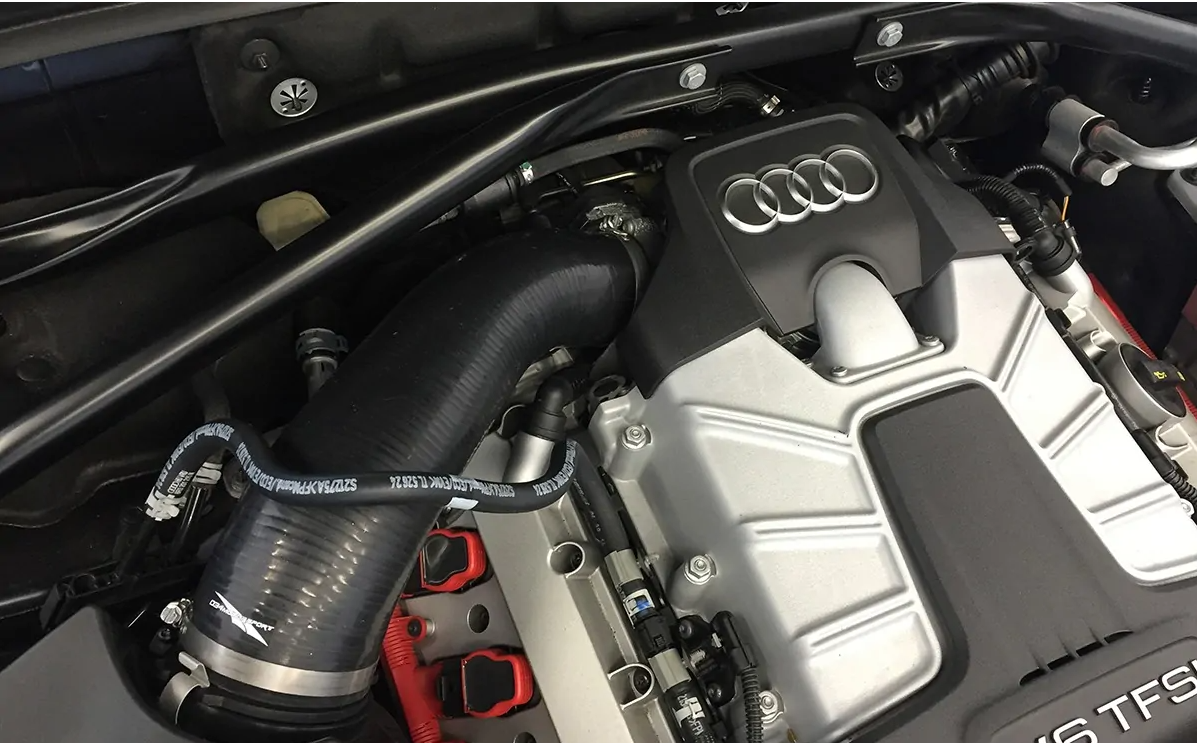Tubo de admisión de silicona High-Flow 034 Motorsport para Audi 3.0 TFSI Q5 / SQ5Array