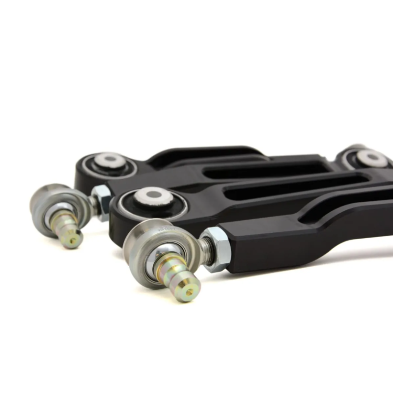 Brazos superiores de suspensión ajustables reforzados 034Motorsport para Audi A4 / S4 / RS4 / S6 / RS6 ( B5 / B6 / B7 / C5)Array