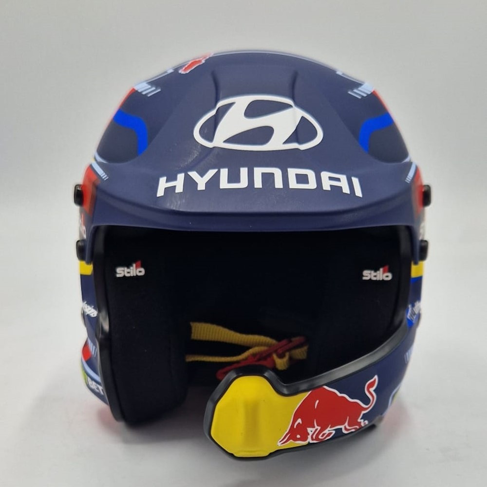 Minicasco STILO Ott TANAK 2024Array