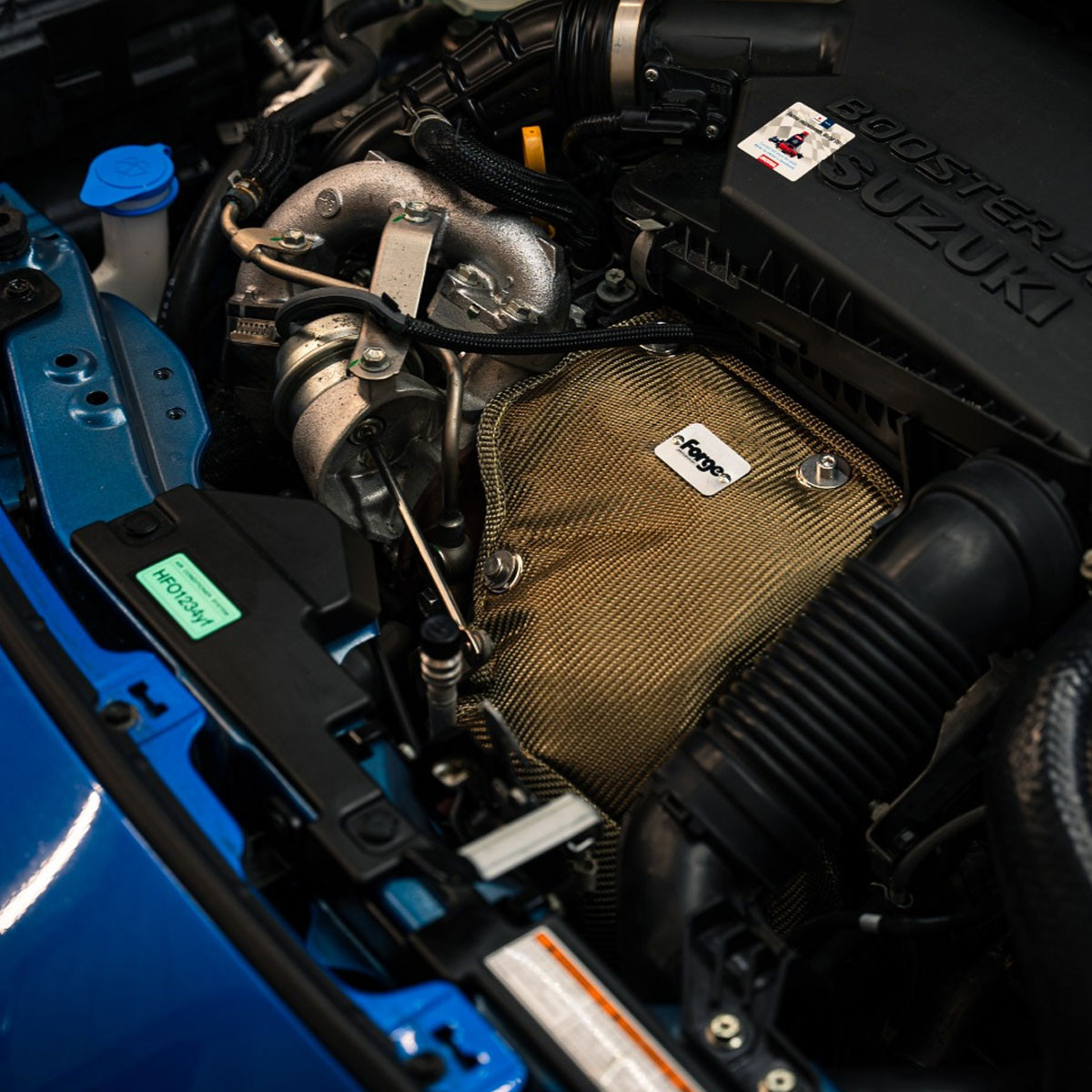 Capa de isolamento do turbo Forge Suzuki Swift Hybrid ZC33S (K14D)Array