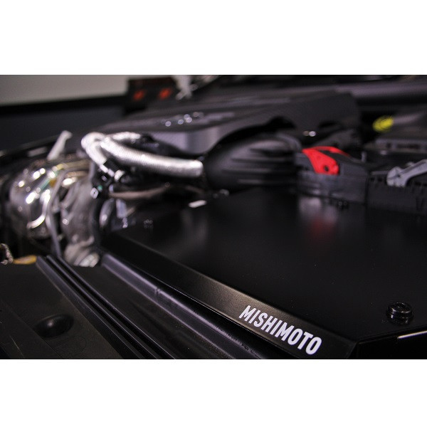Admissão dinâmica MISHIMOTO para Mercedes CLA45 AMG (2014-2019)Array