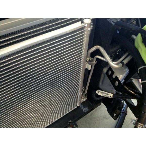 Radiador de água em alumínio MISHIMOTO para Nissan 370Z (2009-2020)Array