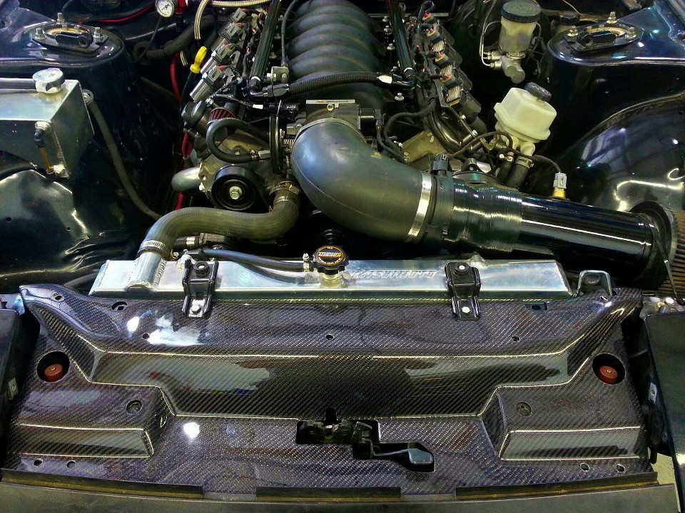 Radiador de água em alumínio MISHIMOTO para Nissan 240SX S13 (motor KA) (1989-1994)Array