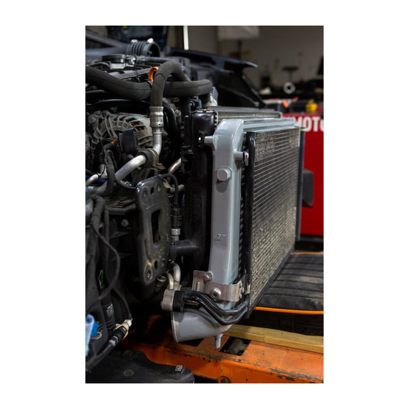 Intercambiador MISHIMOTO VW Golf Mk5/Mk6 GTI/R (2006-2014)Array