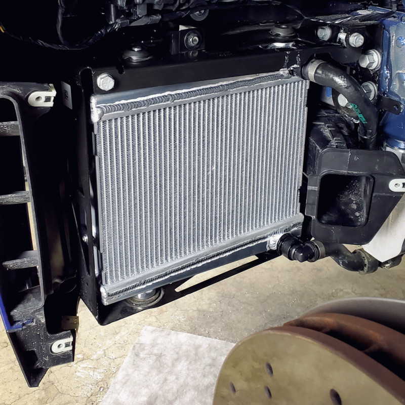 Radiadores de agua auxiliares MISHIMOTO BMW M3/M4 G8X (2021-2026)Array
