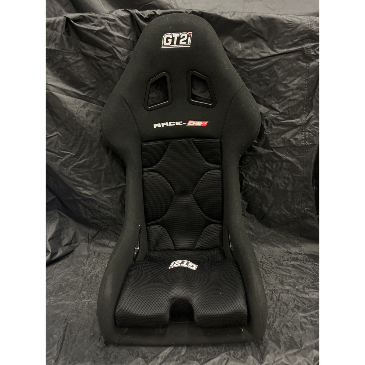 Baquet GT2i FIA Race -02L - V2 Fibra 31/12/2027 Producto reacondicionadoArray