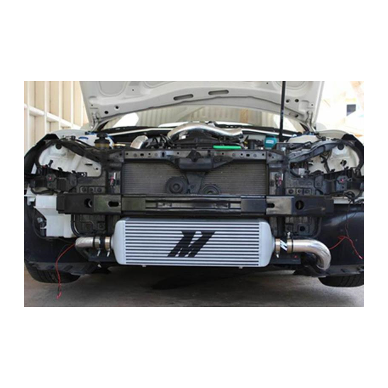 Intercambiador universal MISHIMOTO J-LineArray