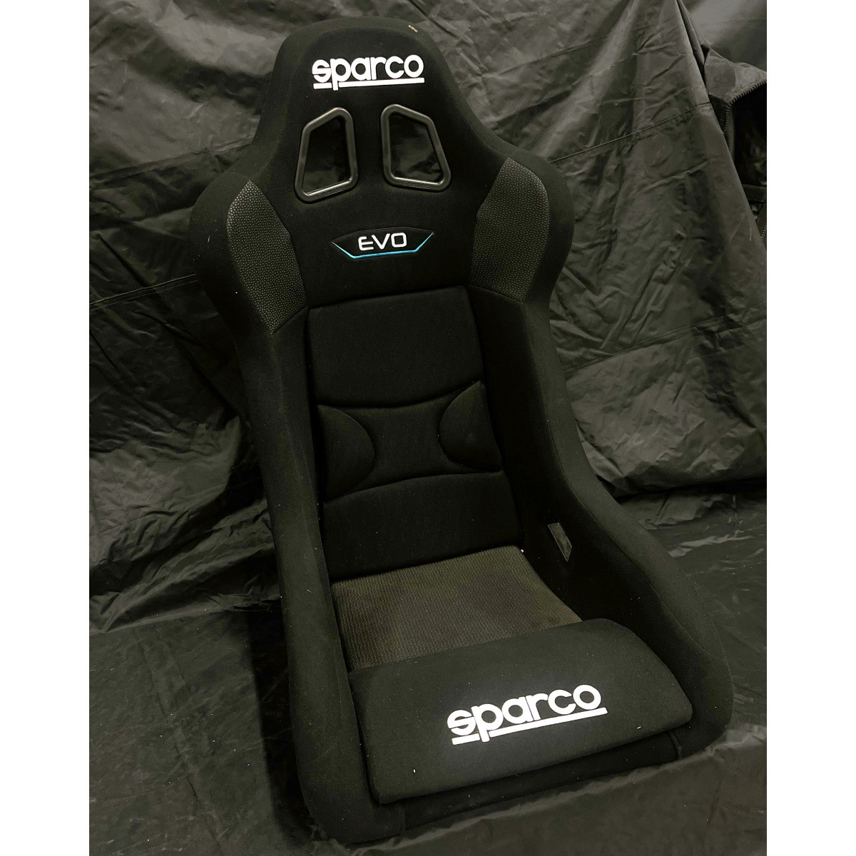 Banco de balde Sparco Evo QRT FIA 31-12-27Array