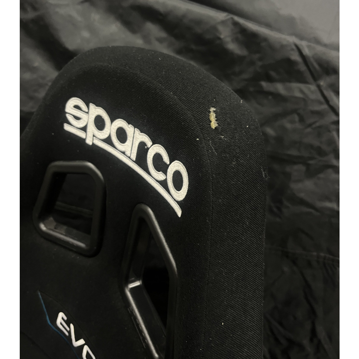 Asiento baquet Sparco Evo QRT FIA 31-12-27 reacondicionadoArray