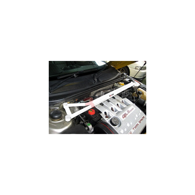 Barra anti-aproximação superior dianteira ULTRA RACING Alfa Romeo Spider GTV 2.0Array