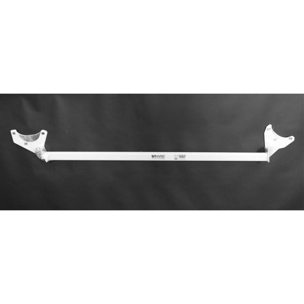 Barra antiacercamiento superior delantera ULTRA RACING VW Golf 4 97-06 1.8/TDIArray