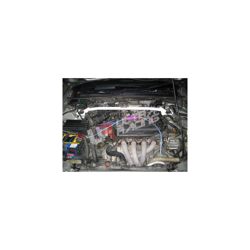 Barra antiacercamiento superior delantera ULTRA RACING Honda Accord 90-93Array