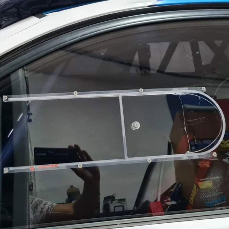 Ventanillas de ventilación de Makrolon Exolon Racing Window 2T6+DArray